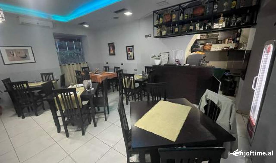 JEPET AMBJENT BIZNESI ME QERA TEK STADIUMI SELMAN STERMASI