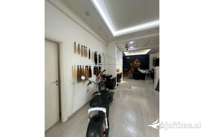 Ambient biznesi ne shitje 1+1 ne Tirane - 12,000 Euro
