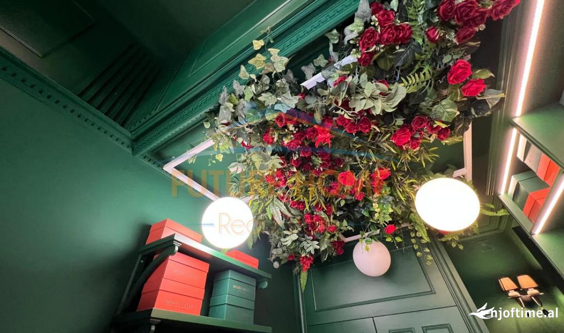 	Qira, Ambient, Bulevardi Bajram Curri