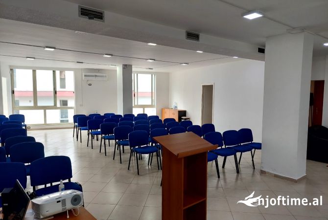 Business Property in Sale 1+1 in Durres - 1,400 Euro