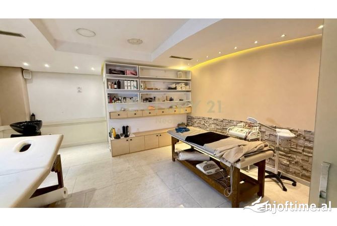 Ambient biznesi ne shitje 1+1 ne Tirane - 85,000 Euro