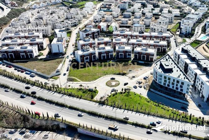 Shesim Apartament 2+1+2+ Parkim ne Liqen te Thate!