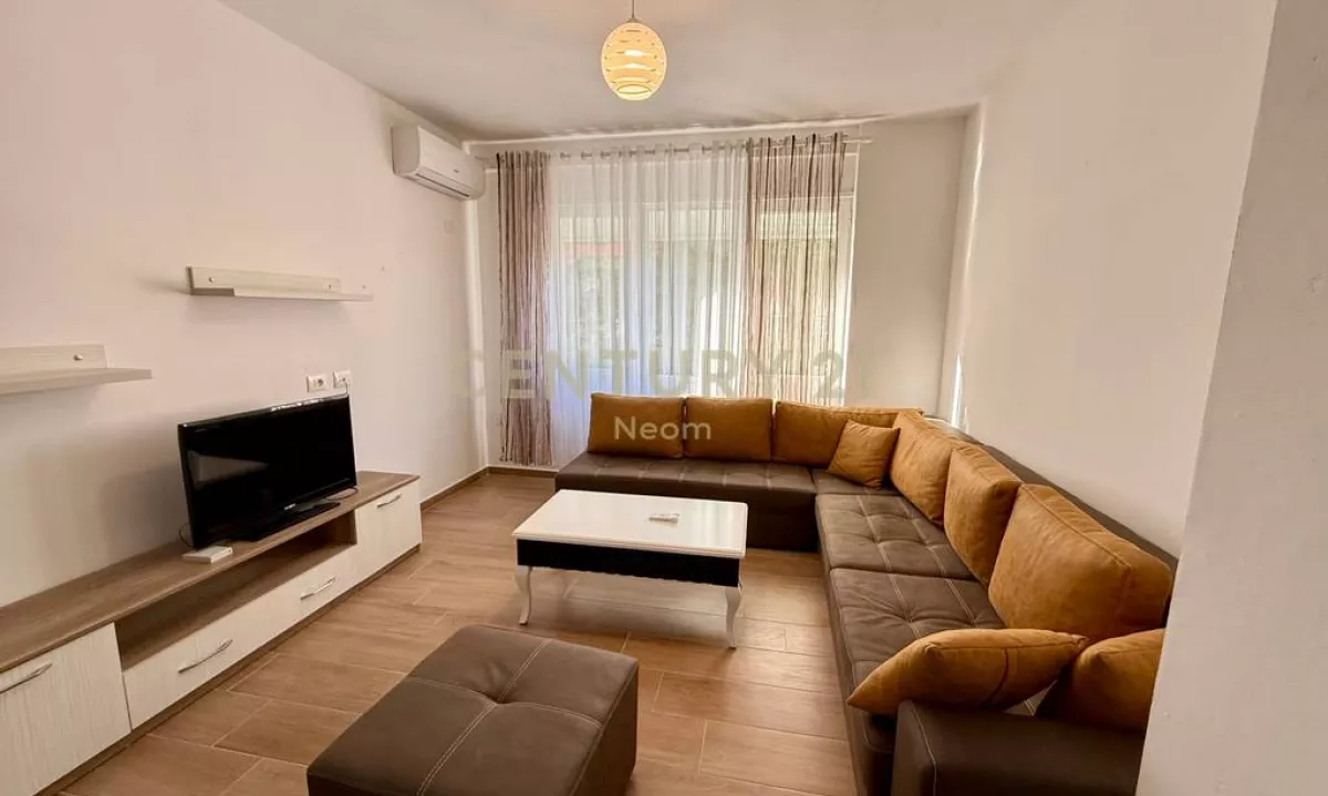 Shtepi me qera Apartament ne Tirane, 1+1, Mobilimi E mobiluar, Pagesa 650  Euro.