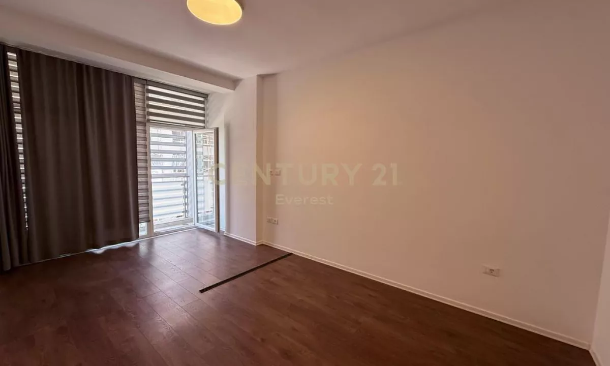 ZYRE ME QIRA TEK KIKA 2