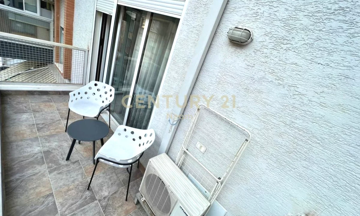 Shtepi me qera Apartament ne Tirane, 1+1, Mobilimi E mobiluar, Pagesa 650  Euro.