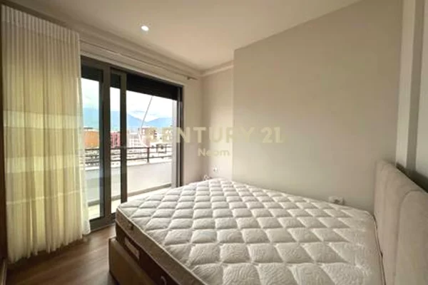 Shtepi me qera Apartament ne Tirane, 1+1, Mobilimi E mobiluar, Pagesa 650  Euro.
