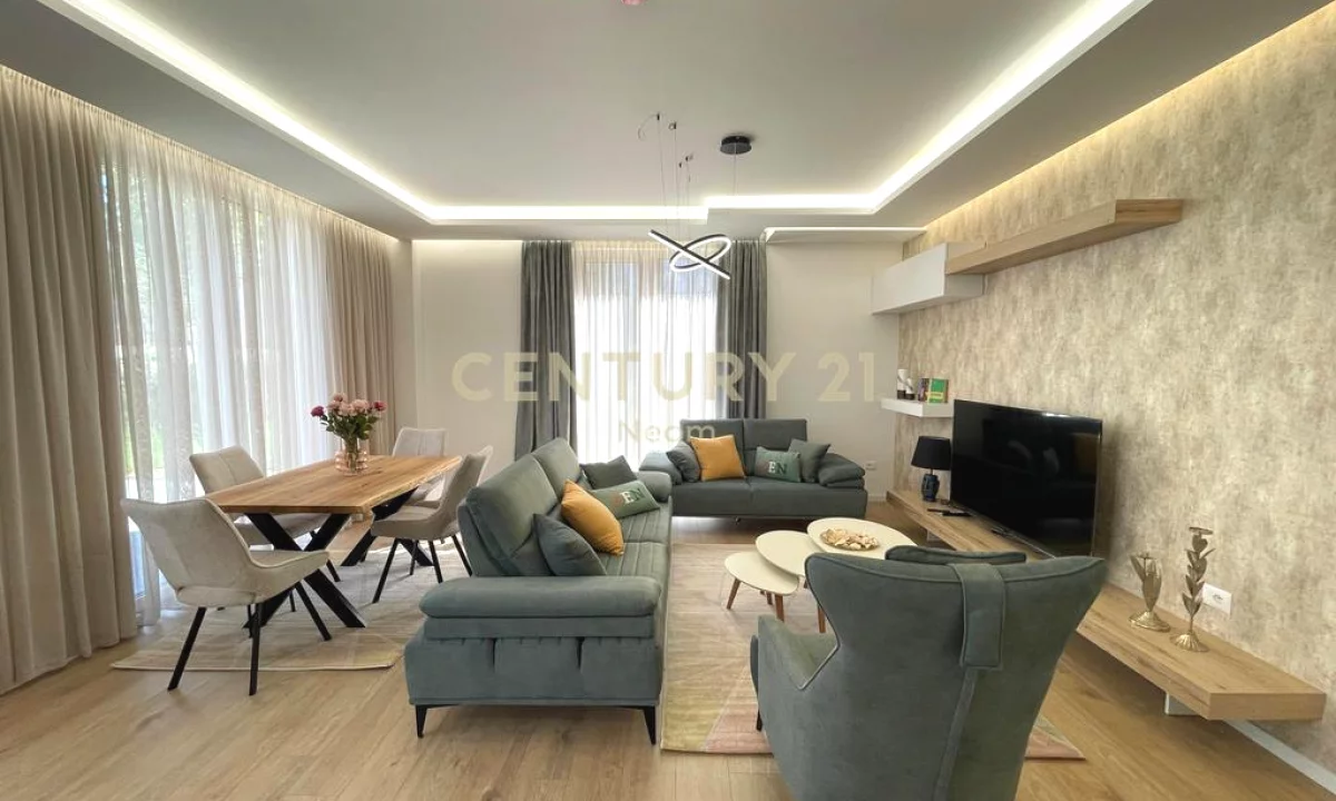 Shtepi me qera Duplex(shtepi me 2 kate) ne Tirane, 3+1, Mobilimi E mobiluar, Pagesa 2,300  Euro.