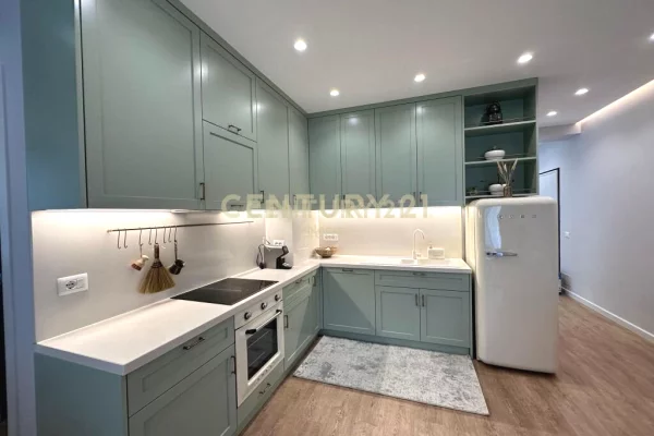 Shtepi me qera Apartament ne Tirane, 2+1, Mobilimi E mobiluar, Pagesa 1,200  Euro.