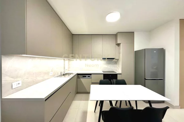 Shtepi me qera Apartament ne Tirane, 1+1, Mobilimi E mobiluar, Pagesa 650  Euro.