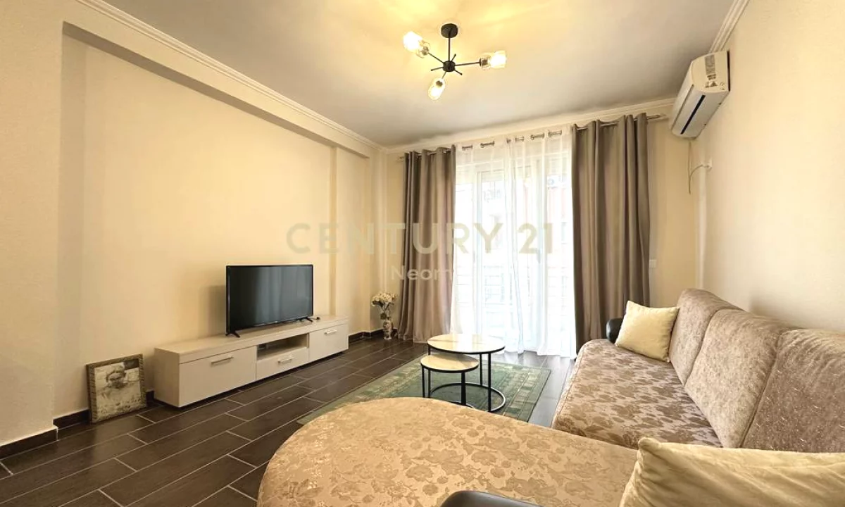 Shtepi me qera Apartament ne Tirane, 2+1, Mobilimi E mobiluar, Pagesa 500  Euro.