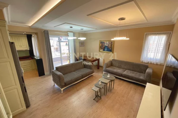 Shtepi me qera Apartament ne Tirane, 3+1, Mobilimi E mobiluar, Pagesa 1,000  Euro.