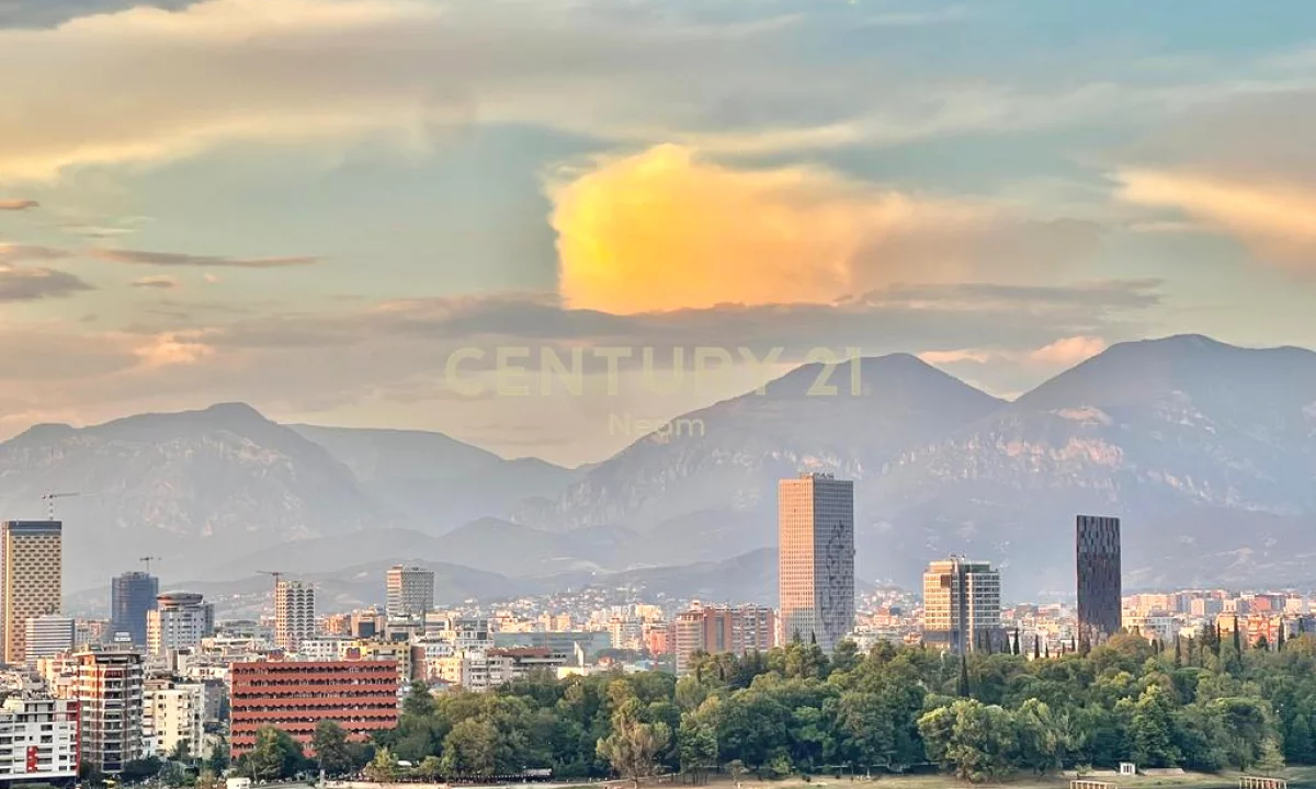 Shtepi me qera Apartament ne Tirane, 4+1, Mobilimi E mobiluar, Pagesa 1,600  Euro.