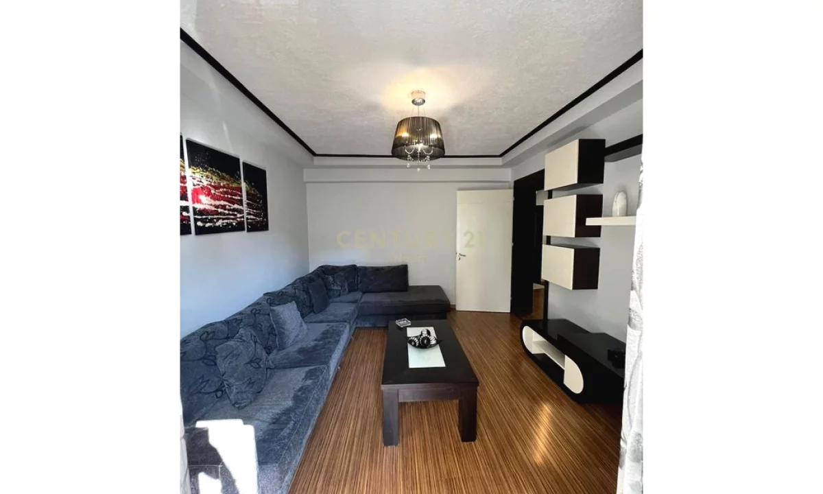 Shtepi me qera Apartament ne Tirane, 1+1, Mobilimi E mobiluar, Pagesa 850  Euro.