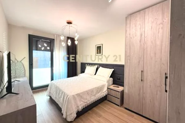 Shtepi me qera Apartament ne Tirane, 2+1, Mobilimi E mobiluar, Pagesa 1,500  Euro.