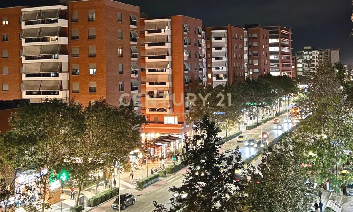 Appartamento in affitto a Tirana 3+1, Arredato