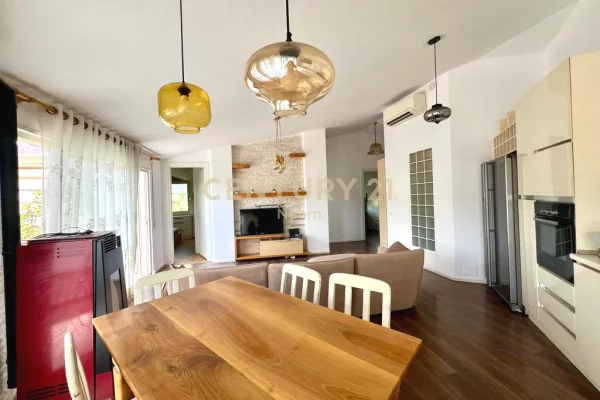 House for Rent 3+1 in Tirana - 850 Euro