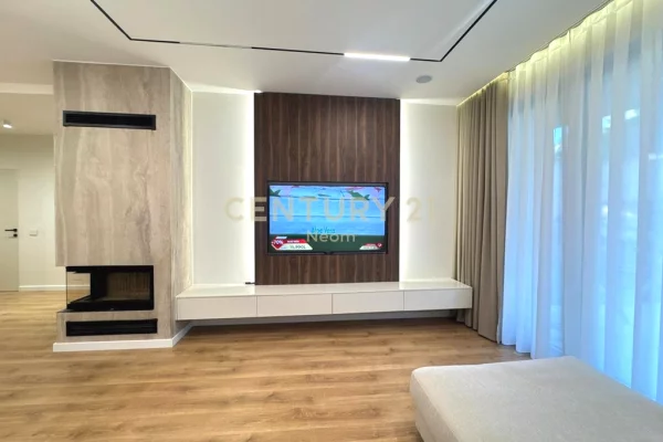 House for Rent 2+1 in Tirana - 2,200 Euro