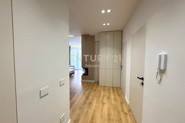 Shtepi me qera Apartament ne Tirane, 2+1, Mobilimi E mobiluar, Pagesa 2,000  Euro.