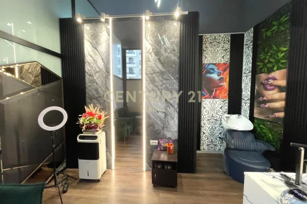 Biznese ne shitje 1+1 ne Tirane - 9,000 Euro