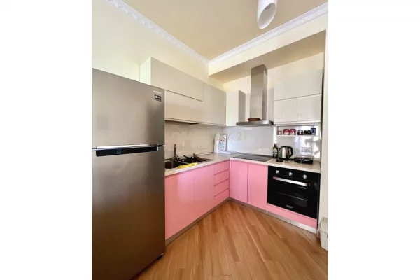 Shtepi ne shitje Apartament ne Vlore, 1+1, Mobilimi E mobiluar, Pagesa 190,000  Euro.