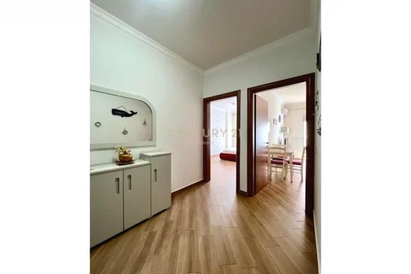 Shtepi ne shitje Apartament ne Vlore, 1+1, Mobilimi E mobiluar, Pagesa 190,000  Euro.