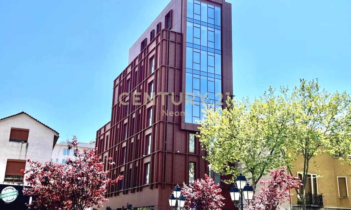 Appartamento in vendita a Tirana 1+1, Vuoto