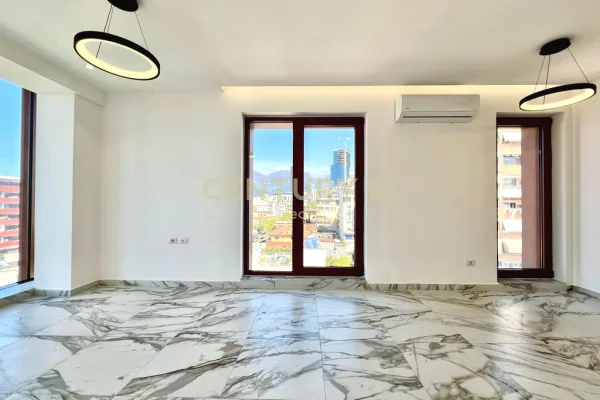 Appartamento in vendita a Tirana 1+1, Vuoto