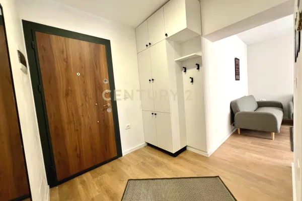 Shtepi me qera Apartament ne Tirane, Garsoniere, Mobilimi E mobiluar, Pagesa 500  Euro.