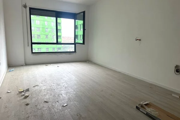 Shtepi ne shitje Apartament ne Tirane, 3+1, Mobilimi Bosh, pa mobiluar, Pagesa 180,000  Euro.
