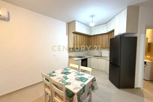 Appartamento in affitto a Tirana 1+1, Arredato