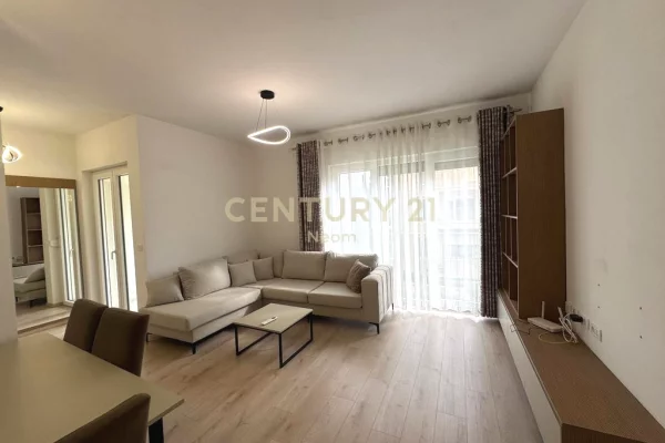 Casa in affitto 2+1 a Tirana - 1,000 Euro