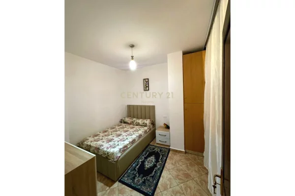 Appartamento in affitto a Tirana 2+1, Arredato