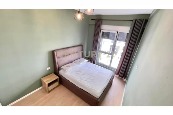 Appartamento in affitto a Tirana 2+1, Arredato