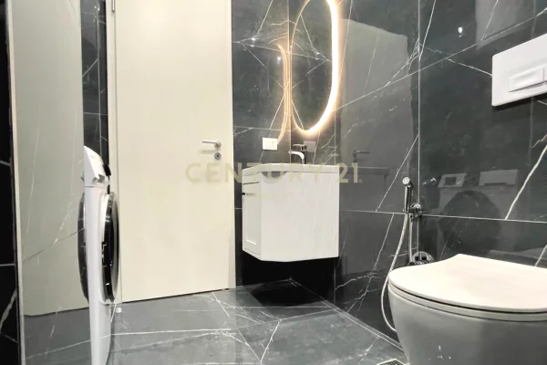 Appartamento in affitto a Tirana 2+1, Arredato