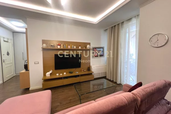 House for Rent 1+1 in Tirana - 450 Euro