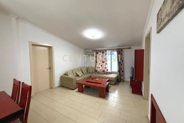 House for Rent 2+1 in Tirana - 700 Euro