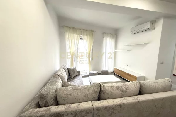 House for Rent 2+1 in Tirana - 750 Euro