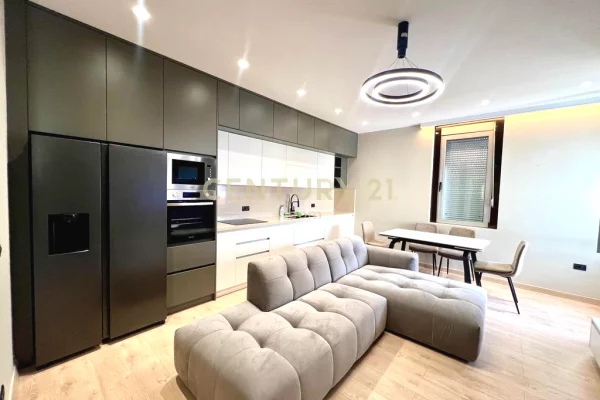 House for Rent 3+1 in Tirana - 1,200 Euro