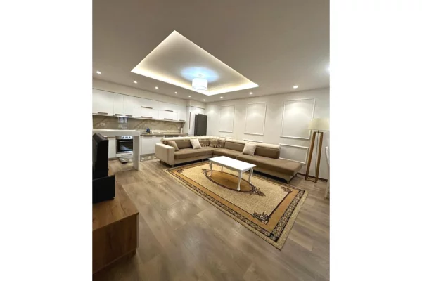 Shtepi me qera Apartament ne Tirane, 2+1, Mobilimi E mobiluar, Pagesa 700  Euro.