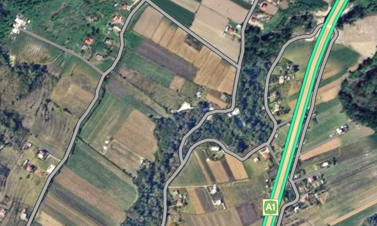 Shitet prona 1550m2 Me certefikate pronesie Adresa Berxulle