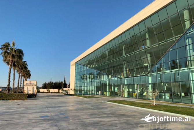 Ambient biznesi ne shitje 1+1 ne Lushnje - 1,700,000 Euro