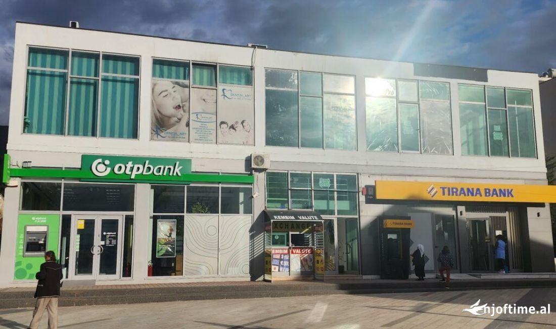 SHITET NJESI BIZNESI QENDER 'LAC'