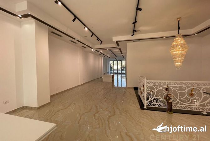 Shitet Ambient showroom ne Bulevardin Vlore-Skele, Vlore!