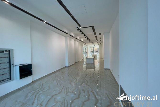 Shitet Ambient showroom ne Bulevardin Vlore-Skele, Vlore!