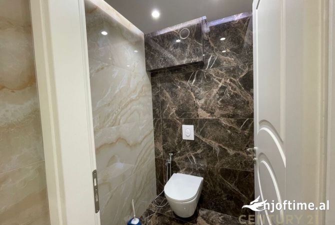 Shitet Ambient showroom ne Bulevardin Vlore-Skele, Vlore!