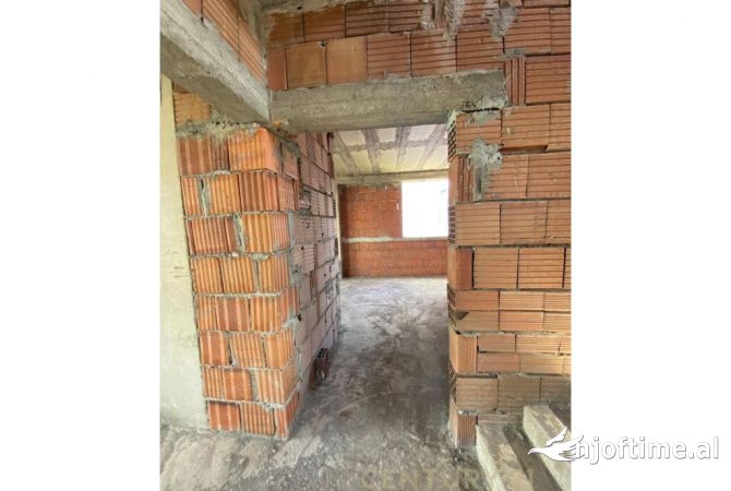 SHITET HOTEL NE NDERTIM, GOLEM.