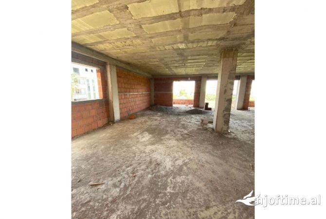 SHITET HOTEL NE NDERTIM, GOLEM.