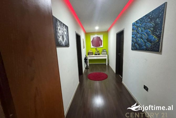 SHITET GODINE BIZNESI AUTOSTRADE TIRANE – DURRES!