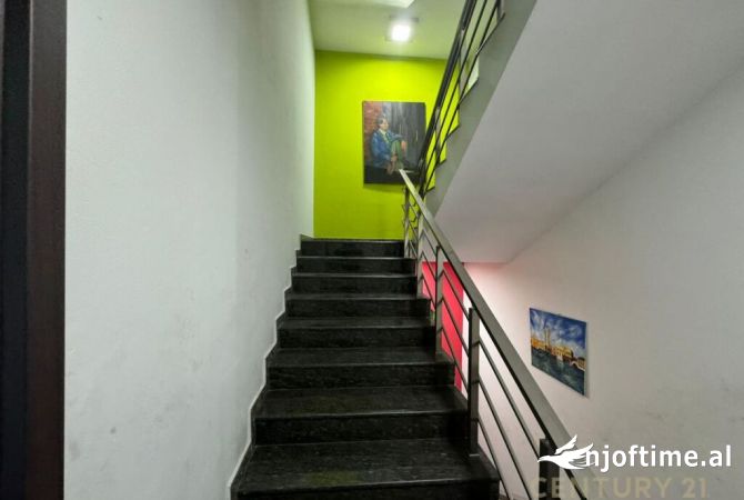 SHITET GODINE BIZNESI AUTOSTRADE TIRANE – DURRES!