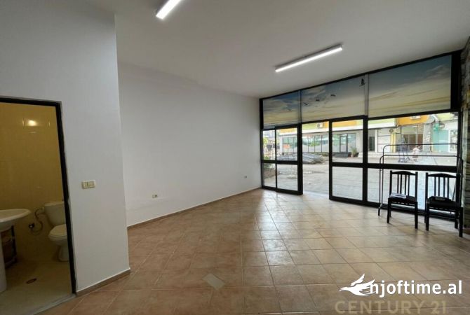 Business Property in Sale 1+1 in Tirana - 80,000 Euro